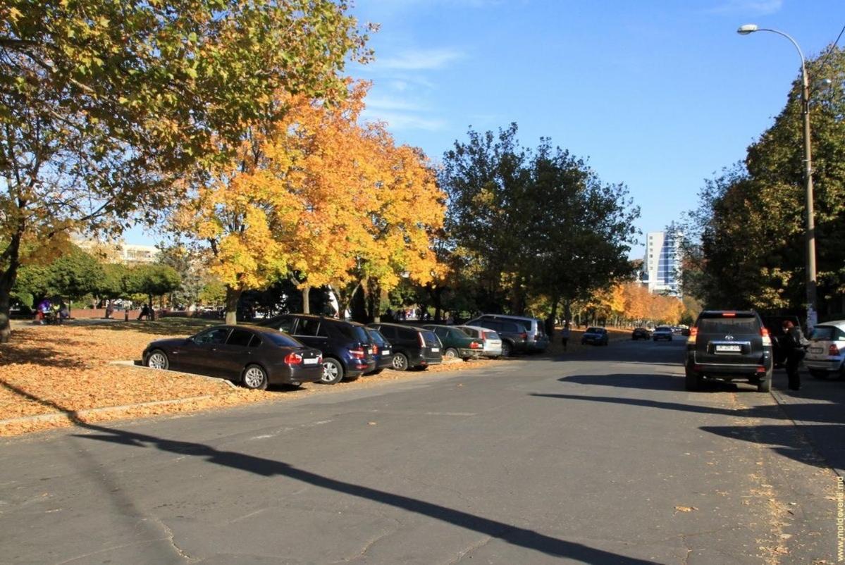 Afganskii Park Apartment تشيسيناو المظهر الخارجي الصورة